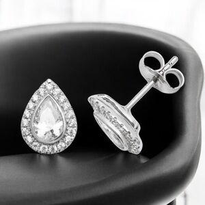 Gorgeous 925 Zircon Silver Teardrop Earrings